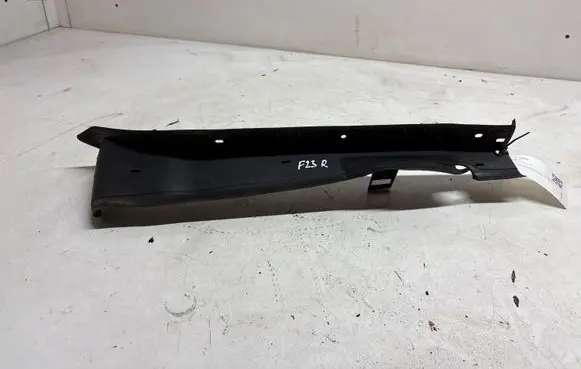 BMW 2 F22 F23 Fender end trim 10808611 7269998
