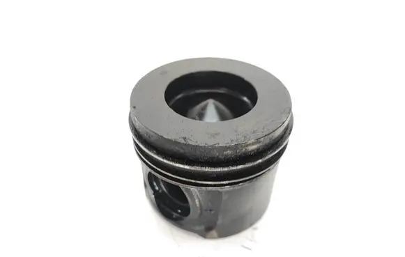 BMW 5 F10 F11 Piston 0843ME