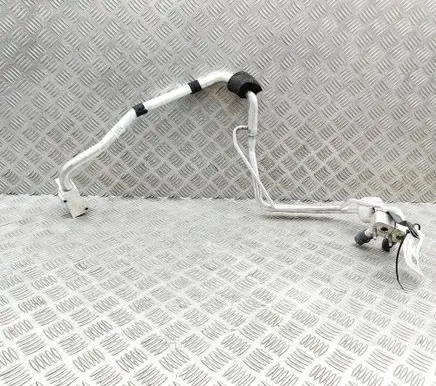 Volvo XC60 Air conditioning (A/C) pipe/hose 31694242