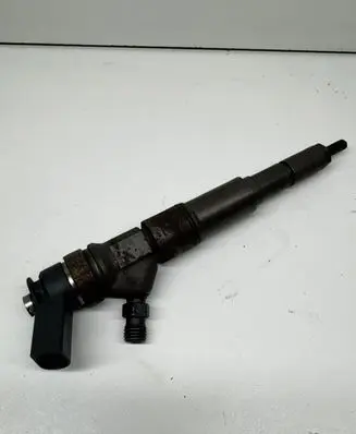 BMW 5 E60 E61 Fuel injector 0445110209 7794435