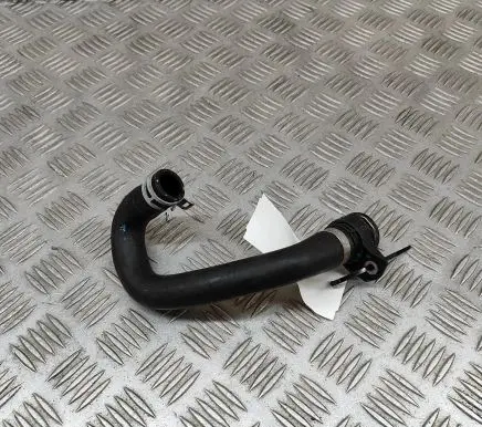Volvo XC40 Engine coolant pipe/hose 32138734