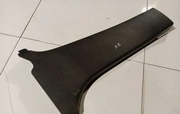 Toyota Avensis T250 (B) pillar trim (top) 6241305030 62413-05030