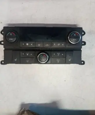 Chrysler Voyager Climate control unit P55111917AC
