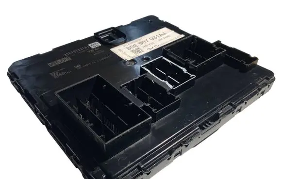 Audi RS Q3 Central body control module 85E907031AJ
