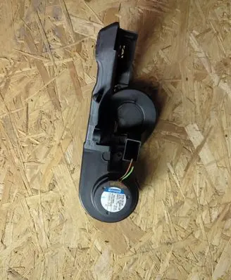 BMW 5 E60 E61 Engine control unit/module fan 7531783