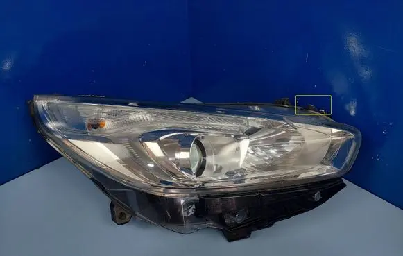 Ford S-MAX Headlight/headlamp 90074997 EMSB13W029AJ