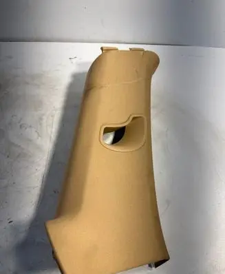 Porsche Cayenne (92A) (B) pillar trim (top) 1062751020 7P5867241M