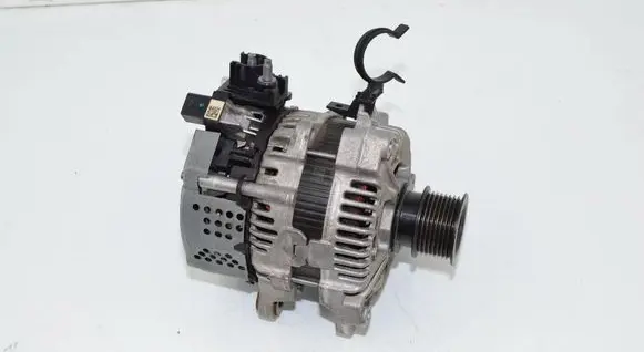 BMW 5 G30 G31 G38 Generator/alternator 8490538 12318490538 12318490438