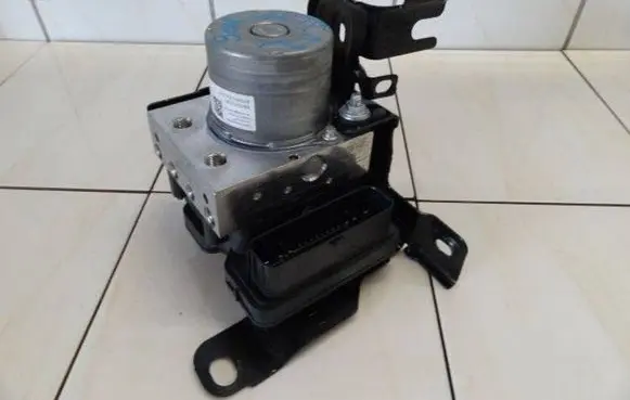 Citroen Berlingo Other control units/modules 9845052680