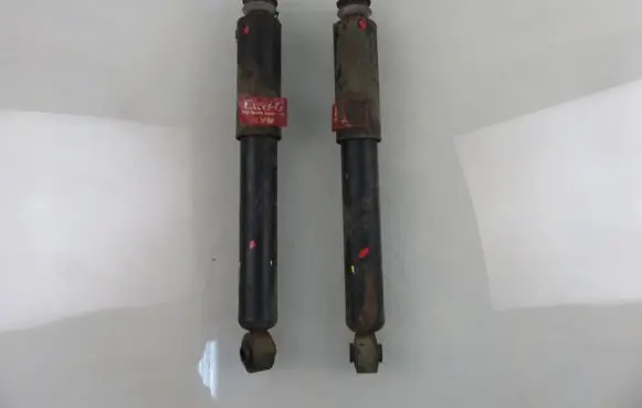 Suzuki Jimny Front shock absorber/damper 343287