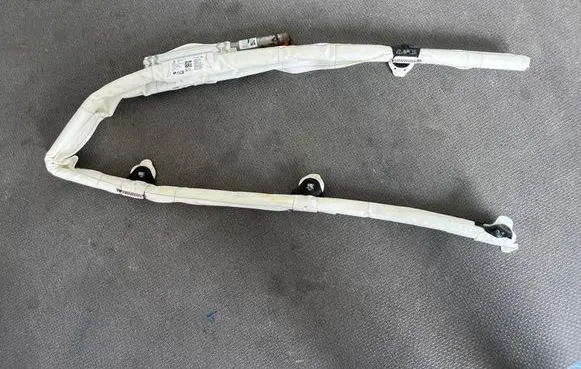 BMW 1 F20 F21 Roof airbag 7221046 85722104612