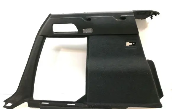 Trunk/boot lower side trim panel