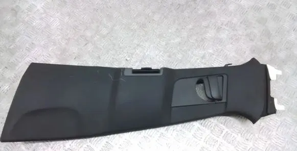 Volvo XC90 (B) pillar trim (top) 31651528