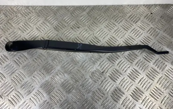 Jeep Grand Cherokee Front wiper blade arm