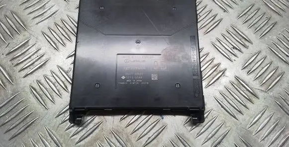 Lexus RX V Fuse module 8922148640