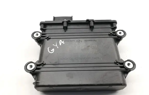 Toyota Yaris XP210 Brake system control unit/module 89680K0010