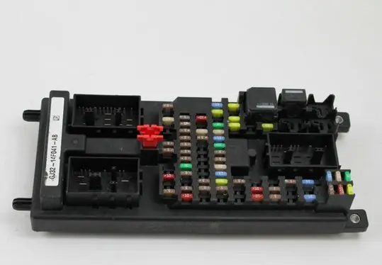 Land Rover Range Rover Evoque L538 Fuse module GJ3214F041AB