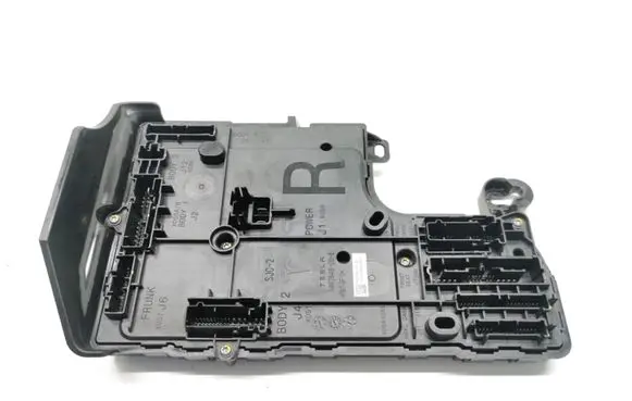 Tesla Model 3 Comfort/convenience module 1567454-00-B
