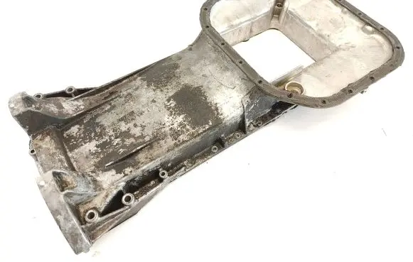 Mercedes-Benz SLC C107 Oil sump 1170140002