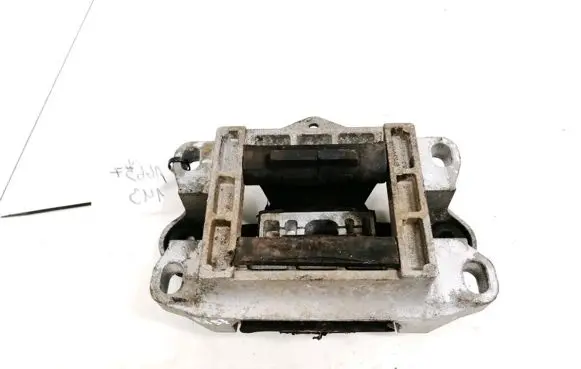Ford Mondeo Mk III Engine mount bracket 1S717M122 1S71-7M122
