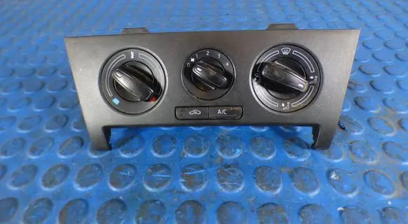 Skoda Rapid (NH) Climate control unit CART5JA820045A 5JA820045A 90151866