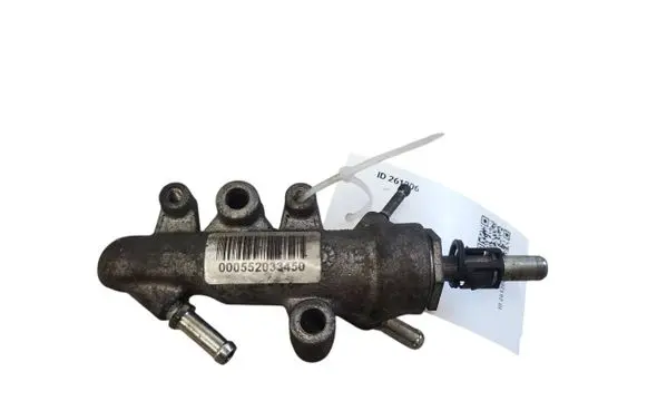 Opel Zafira B Fuel distributor 552033450