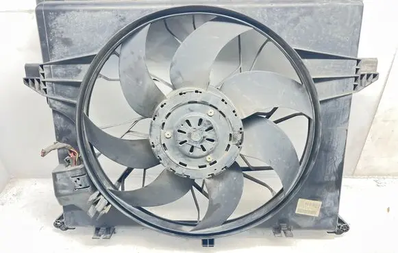 Mercedes-Benz ML W164 Electric radiator cooling fan A1645000593