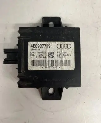 Audi A8 S8 D3 4E Alarm control unit/module 4E0907719 28053787 198007CA0E1