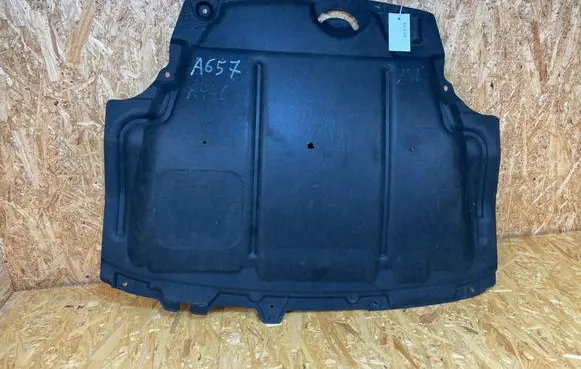 Ford Fiesta Center/middle under tray cover R4ZQA