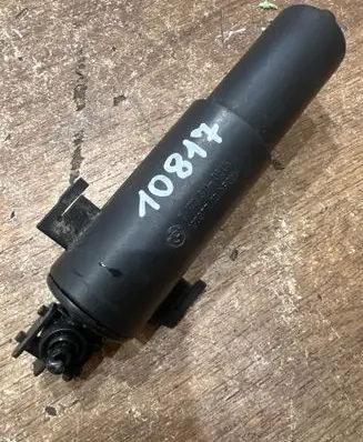 BMW 3 E90 E91 Headlight washer spray nozzle 7179311 13037710