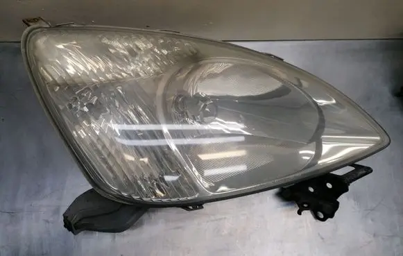 Toyota Prius (XW10) Headlight/headlamp