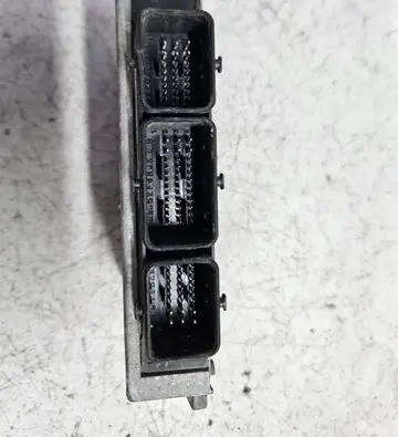 Citroen Xsara Picasso Engine control unit/module 963272728002 9641338980 S20001