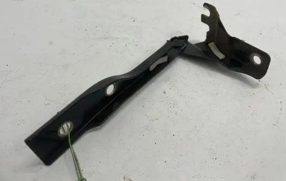Volkswagen Polo V 6R Engine bonnet/hood hinges 6R0823302B
