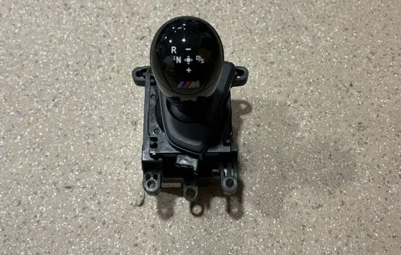 BMW M4 F82 F83 Gear shifter/selector 7848611