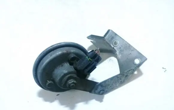 Opel Corsa C Horn signal a28657625