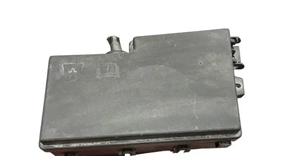 Ford Focus Fuse box set AV6T14A142AB 21184