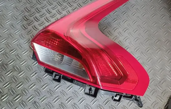 Volvo V40 Rear/tail lights 31283340 21220201 V0LVY55