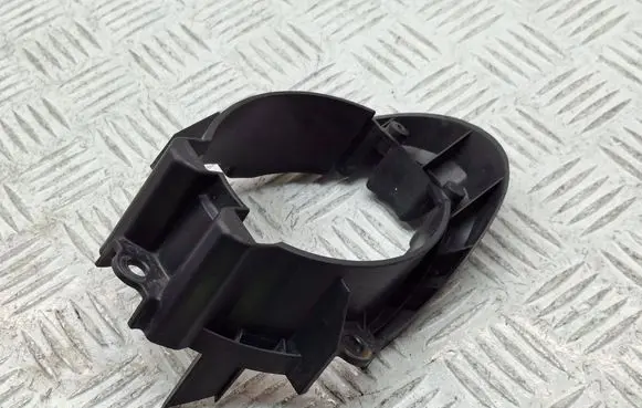 Toyota Avensis T270 Fog light bracket 5212705060