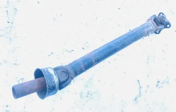 Mitsubishi Pajero Pinin Rear driveshaft/prop shaft 