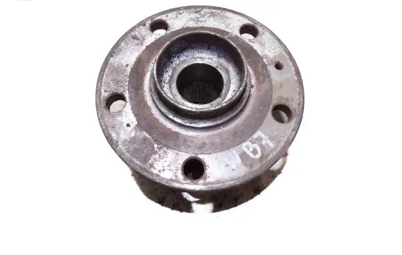 Volkswagen PASSAT B7 Front wheel ball bearing 