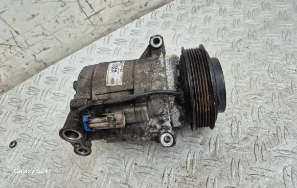 Chevrolet Cruze Air conditioning (A/C) compressor (pump) 687997689