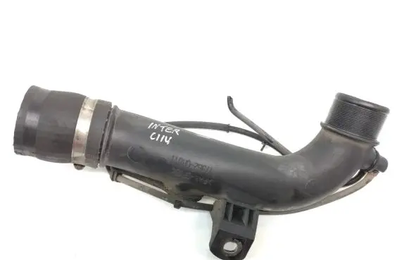 Toyota Avensis T250 Intercooler hose/pipe 173620R011