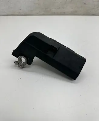 Audi A8 S8 D4 4H Battery relay fuse 4F0915519