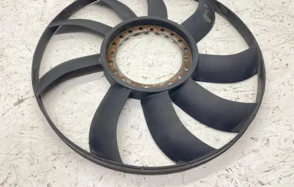 Audi A6 S6 C4 4A Fan impeller 
