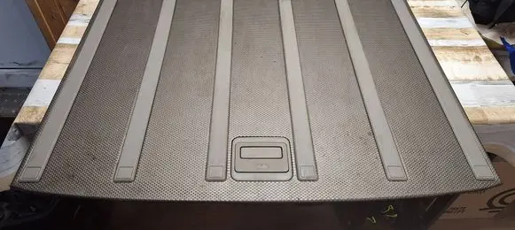 Trunk/boot floor carpet liner