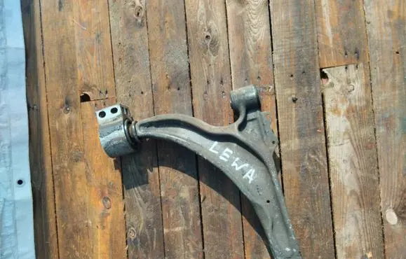 Chevrolet Orlando Front lower control arm/wishbone