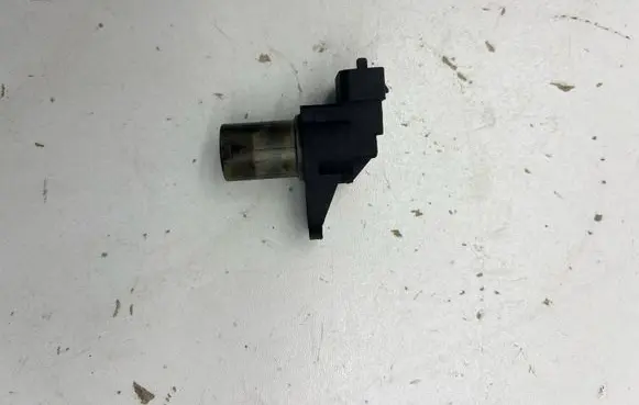 Mercedes-Benz Vaneo W414 Camshaft position sensor A0031539728