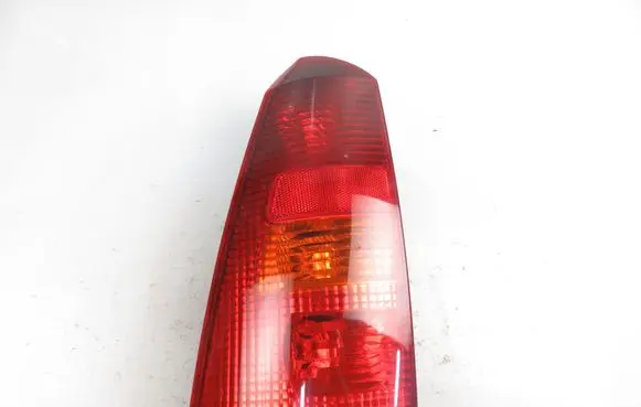 Ford Focus Rear/tail lights XS4X13N004EC