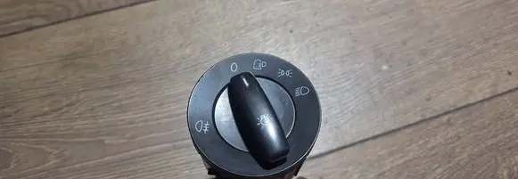 Volkswagen Touran I Light switch 1t0941431m