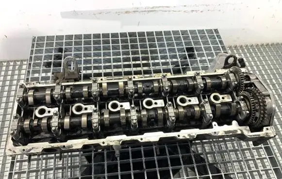 Mercedes-Benz Sprinter W906 Engine head A6110160006